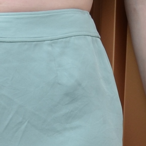 VTG Silk Skirt - Picture 4 of 4